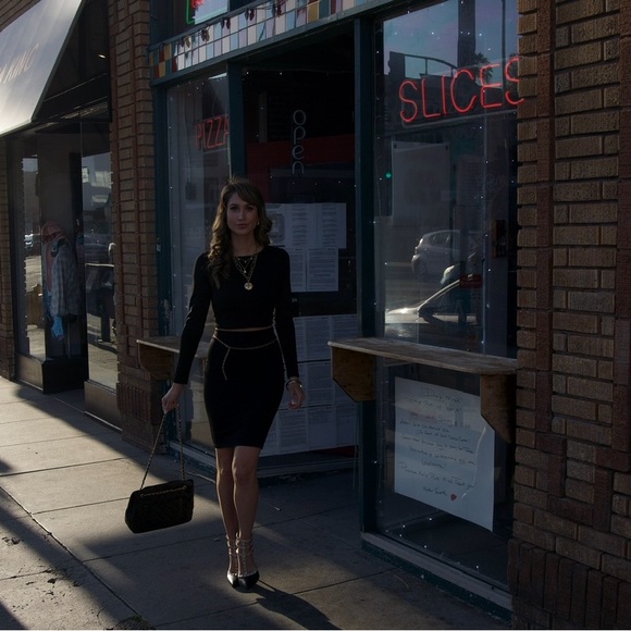 Long Sleeve Crew Neck Basic Stretch Crop Skirt Set - Picture 9 of 10